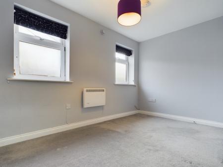 2 bedroom Flat to let in Tower Street, Harrogate, HG1