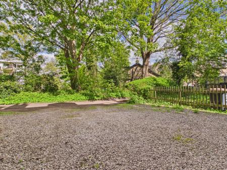 3 bedroom Duplex to let in Lancaster Road, Harrogate, HG2