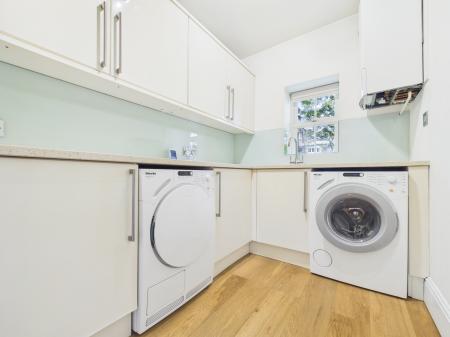 3 bedroom Duplex to let in Lancaster Road, Harrogate, HG2