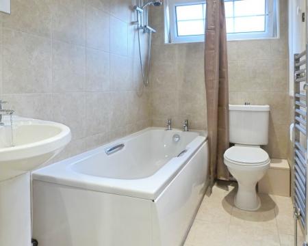 2 bedroom Semi-detached house to let in Cotterdale Close, Knaresborough, HG5