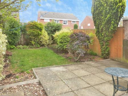 2 bedroom Semi-detached house to let in Cotterdale Close, Knaresborough, HG5