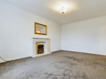 2 bedroom Bungalow to let in Dryden Close, Harrogate, HG1