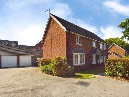 Bogs Lane, Harrogate, HG1