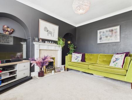 3 bedroom Semi-detached house to let in St Johns Drive, Harrogate, HG1