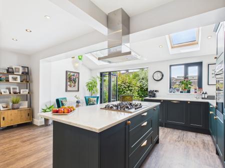3 bedroom Semi-detached house to let in St Johns Drive, Harrogate, HG1