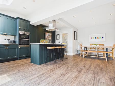 3 bedroom Semi-detached house to let in St Johns Drive, Harrogate, HG1