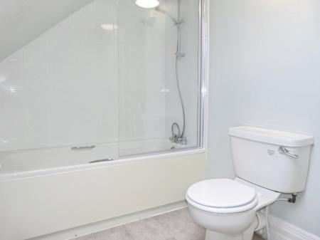 1 bedroom Flat to let in Victoria Road, Harrogate, HG2