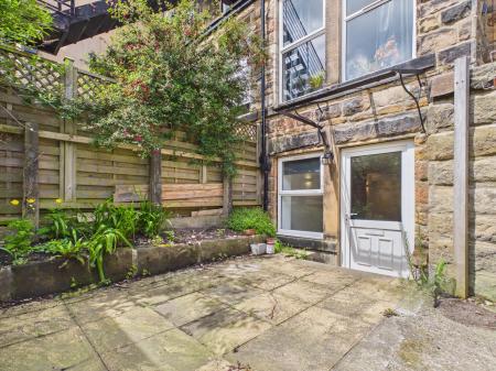 Harlow Moor Drive, Harrogate, HG2