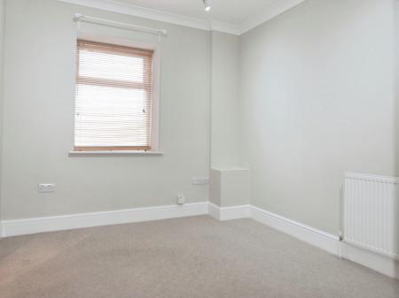 3 bedroom Flat to let in Park Road, Harrogate, HG2