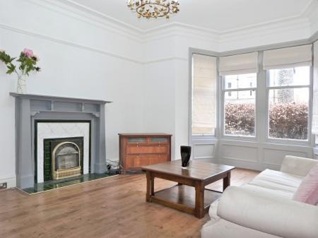 2 bedroom Flat to let in St Georges Road, Harrogate, HG2