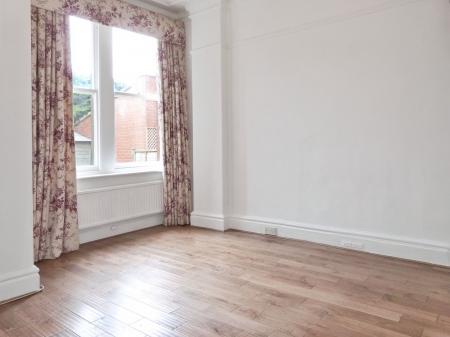 2 bedroom Flat to let in St Georges Road, Harrogate, HG2