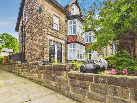 South Drive, Harrogate, HG2