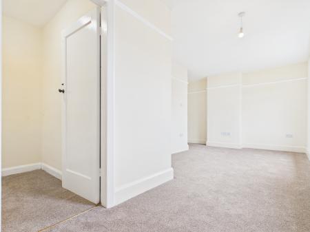 3 bedroom Terraced House to let in Heathfield Drive, Knaresborough, HG5