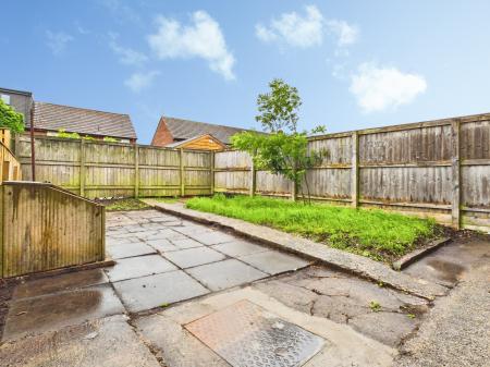 3 bedroom Terraced House to let in Heathfield Drive, Knaresborough, HG5