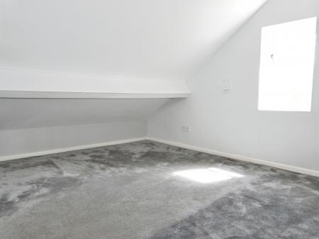 4 bedroom Detached house to let in Harrogate Road, Ripon, HG4