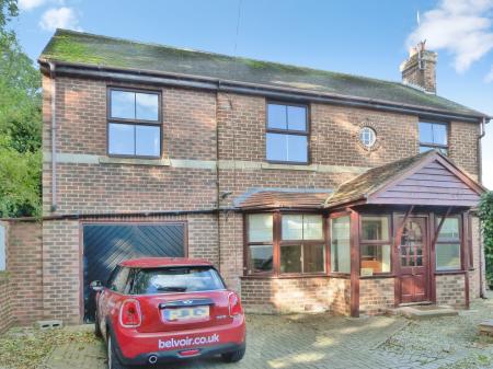 Harrogate Road, Ripon, HG4