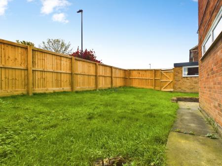 3 bedroom Semi-detached house to let in Littondale Avenue, Knaresborough, HG5