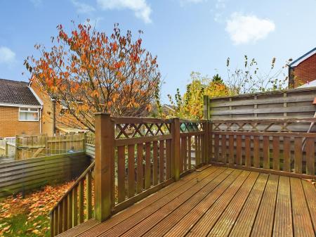 2 bedroom Town house to let in Stonebeck Avenue, Harrogate, HG1