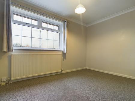 2 bedroom Town house to let in Stonebeck Avenue, Harrogate, HG1