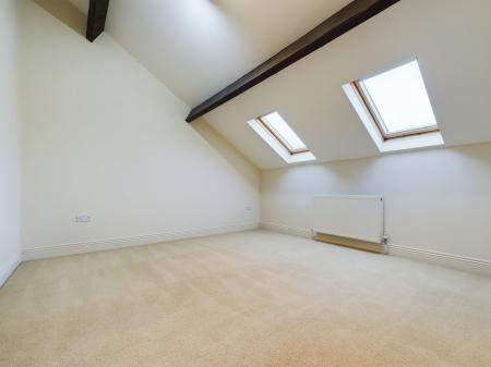 5 bedroom Semi-detached house to let in Burley Bank Road, Killinghall, HG3