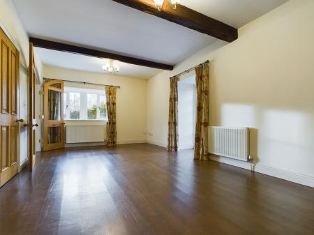 5 bedroom Semi-detached house to let in Burley Bank Road, Killinghall, HG3