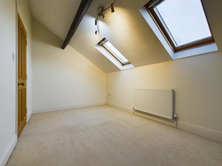 5 bedroom Semi-detached house to let in Burley Bank Road, Killinghall, HG3