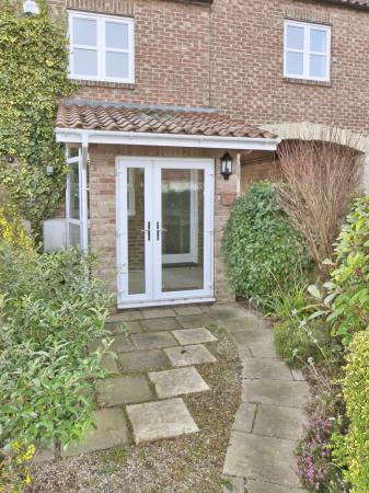 3 bedroom Cottage to let in Station Lane, Burton Leonard, HG3