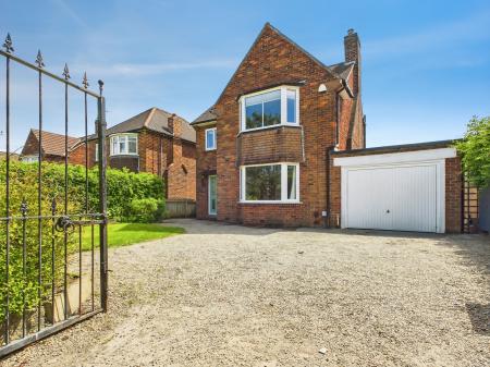 Hookstone Chase, Harrogate, HG2