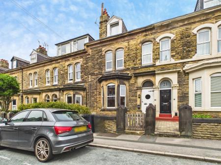 Hyde Park Road, Harrogate, HG1