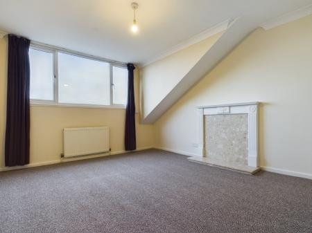 1 bedroom Flat to let in East Parade, Harrogate, HG1