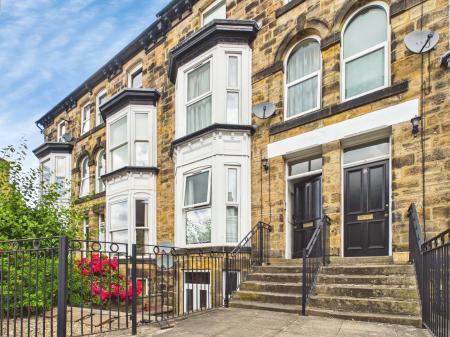 Cheltenham Mount, Harrogate, HG1