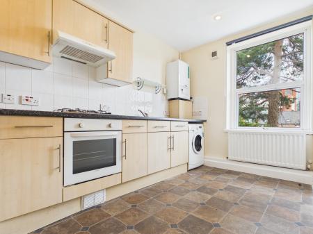 1 bedroom Flat to let in Cheltenham Mount, Harrogate, HG1
