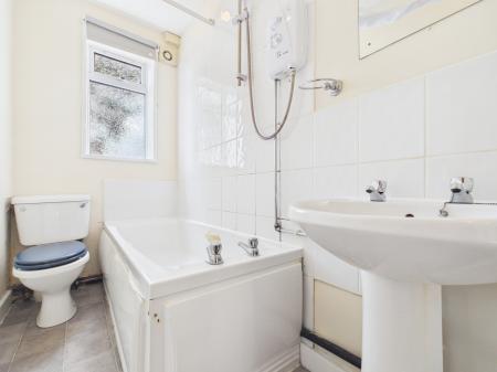1 bedroom Flat to let in Cheltenham Mount, Harrogate, HG1