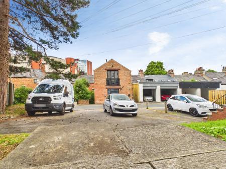 1 bedroom Flat to let in Cheltenham Mount, Harrogate, HG1