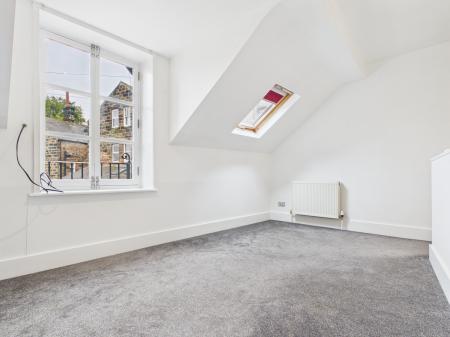 2 bedroom Flat to let in Cold Bath Road, Harrogate, HG2