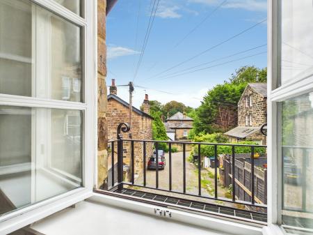 2 bedroom Flat to let in Cold Bath Road, Harrogate, HG2