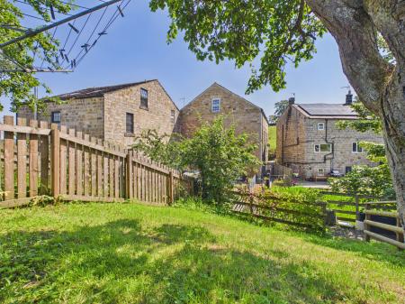 5 bedroom Character Property to let in Fringill Lane, Darley, HG3