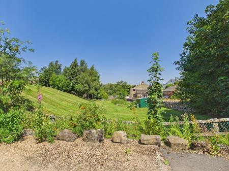 5 bedroom Character Property to let in Fringill Lane, Darley, HG3