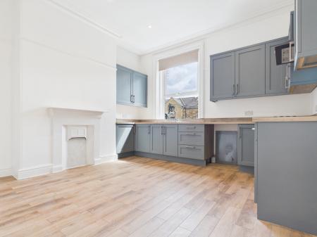 3 bedroom Duplex to let in Haywra Street, Harrogate, HG1