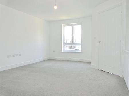 3 bedroom Semi-detached house to let in Orchid Gardens, Beckwithshaw, HG3