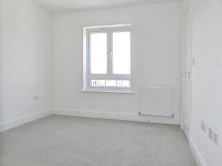 3 bedroom Semi-detached house to let in Orchid Gardens, Beckwithshaw, HG3