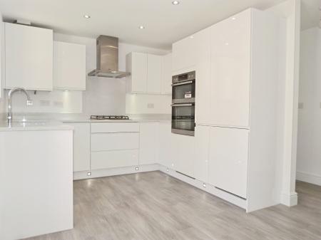 3 bedroom Semi-detached house to let in Orchid Gardens, Beckwithshaw, HG3