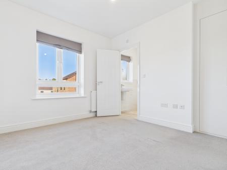 3 bedroom Semi-detached house to let in Orchid Gardens, Beckwithshaw, HG3