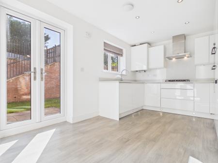 3 bedroom Semi-detached house to let in Orchid Gardens, Beckwithshaw, HG3