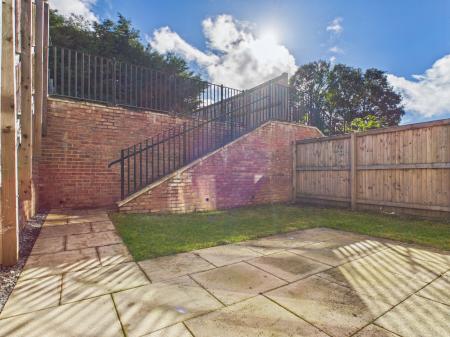 3 bedroom Semi-detached house to let in Orchid Gardens, Beckwithshaw, HG3