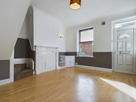 2 bedroom Terraced House to let in Diamond Place, Starbeck, Harrogate, HG1