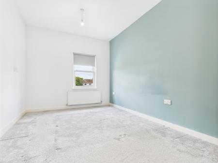 2 bedroom Flat to let in Ripon Road, Killinghall, HG3