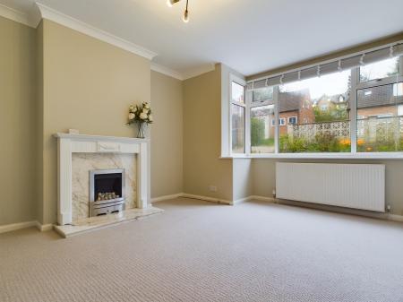 2 bedroom Semi-detached house to let in Kent Drive, Harrogate, HG1