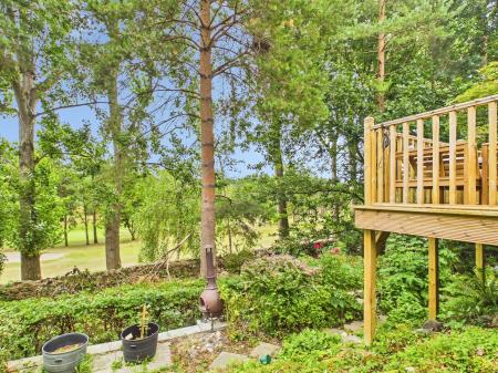 4 bedroom Detached house to let in Laverton Gardens, Harrogate, HG3