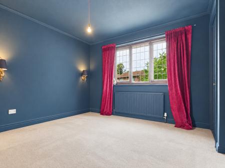 4 bedroom Detached house to let in Laverton Gardens, Harrogate, HG3
